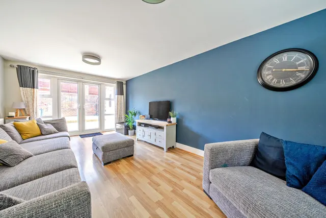 Photo 3 — Sheepwash Court, Basingstoke, RG24