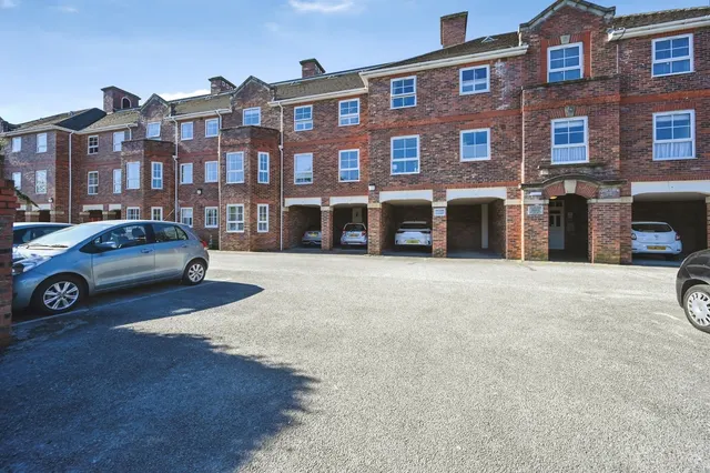 The Parchments, Newton-le-Willows, Merseyside, WA12, photo 1