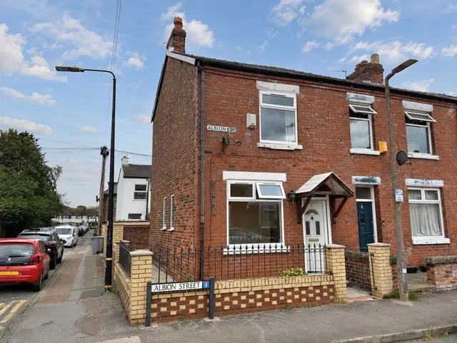 Albion Street, Sale, photo 1