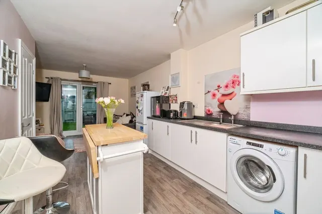 Photo 2 — Robert Pearson Mews, Grimsby, Lincolnshire, DN32
