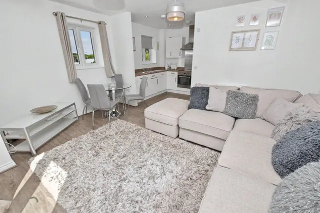 Whitstable Mews, Wortley, LS12, photo 1