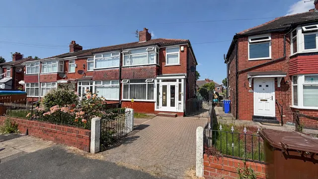 Sunnyside Road, Droylsden, M43, photo 1