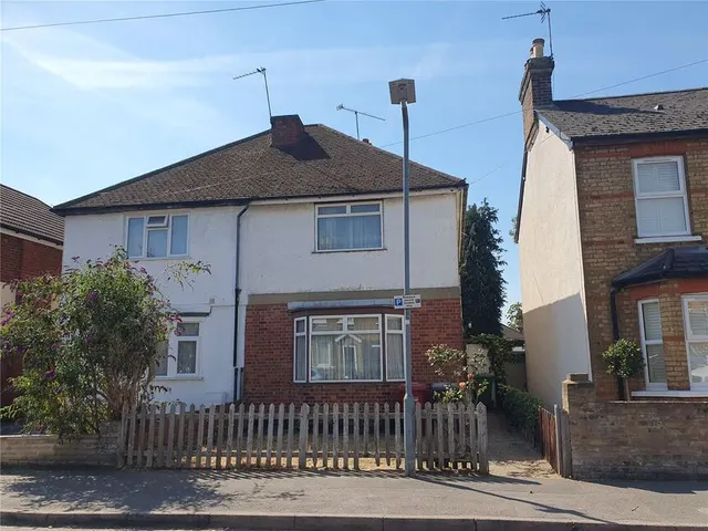 Elmhurst Road, Slough, Berkshire, SL3, photo 1