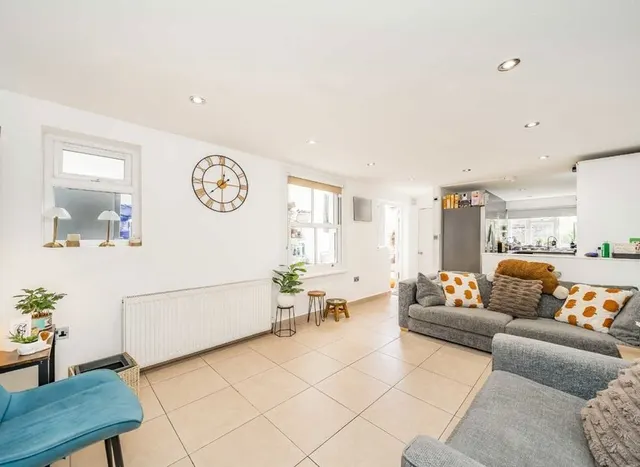 Achilles Road, West Hampstead, NW6, photo 3