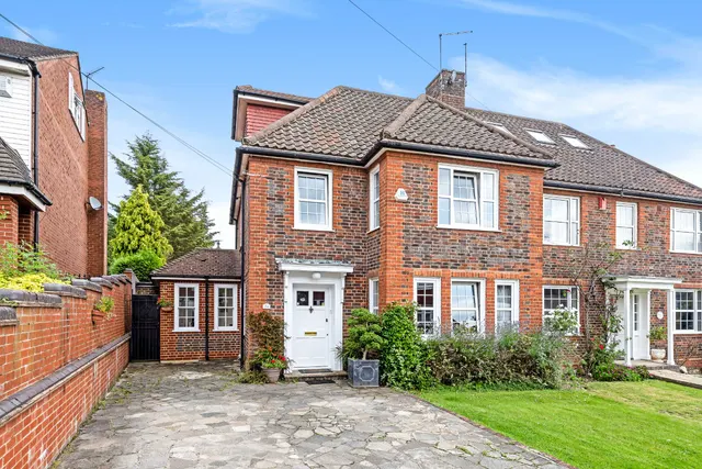 Coppice Walk, Totteridge, London, N20 8DA, photo 1