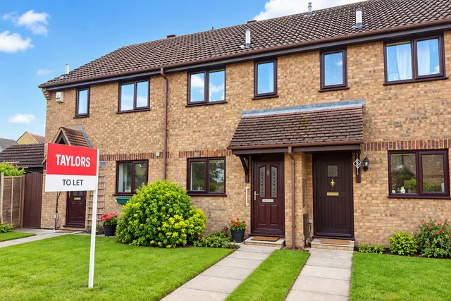 Royal Oak Close, Biggleswade, SG18, photo 1