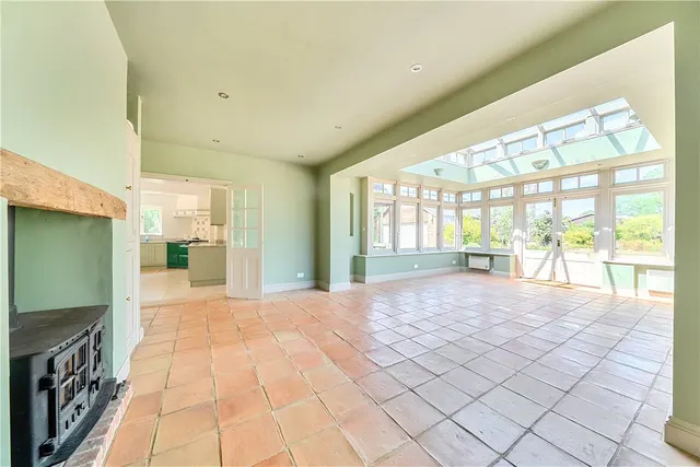 Crofton, Marlborough, SN8, photo 2