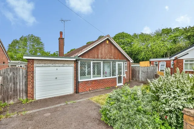 Stanthorne Close, Silverdale, Nottingham, NG11, photo 1