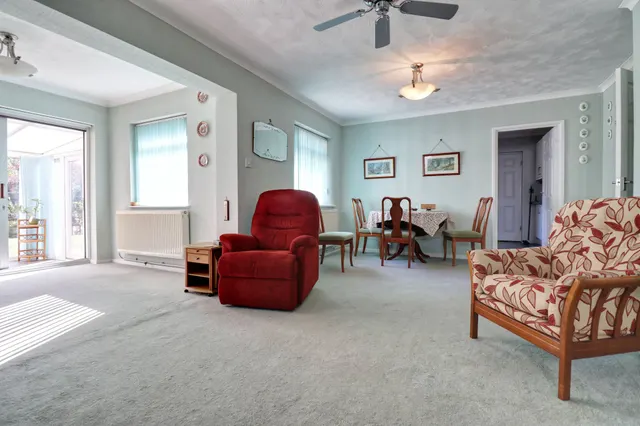 Wheatley Close, Sawbridgeworth, CM21, photo 3