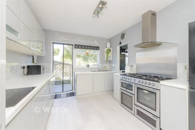 Coniston Close, Erith, DA8, photo 3