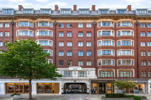 Sloane Street, SW1X, photo 1