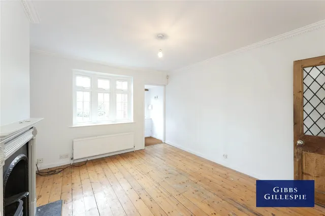 Park Road, Farnham Royal, SL2, photo 2