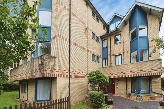 Stanwell Road, Penarth, CF64, photo 1