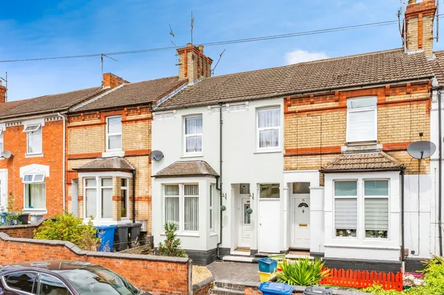 Mill Road, KETTERING, photo 1