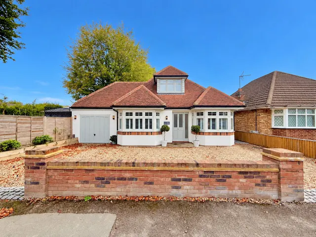 Beacon Avenue, Dunstable, LU6, photo 2