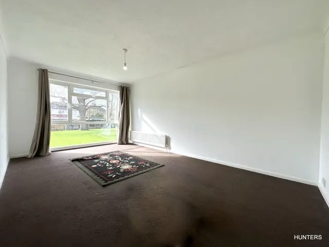 Bisley Close, Worcester Park, photo 1