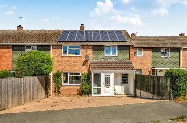 Wilton Avenue, Hereford, Herefordshire, photo 1