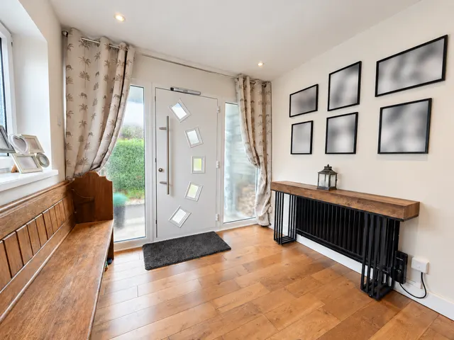 Swansea Road, Llangyfelach, photo 3