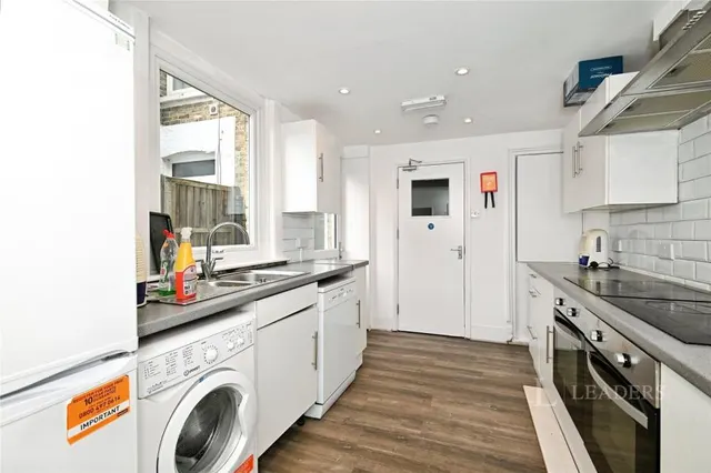 Douglas Road, Maidstone, ME16, photo 3