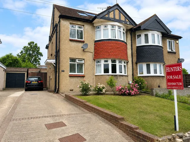 Church Hill Road, East Barnet, Barnet, Greater London, EN4 8PH, photo 1