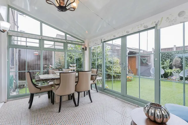 Holkham Avenue, Leicester, LE4, photo 2