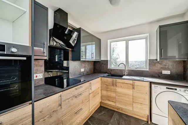 Partridge Way, High Wycombe, HP13, photo 3