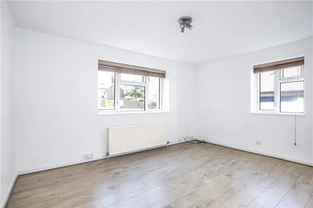 The Willoughbys, East Sheen, SW14, photo 1