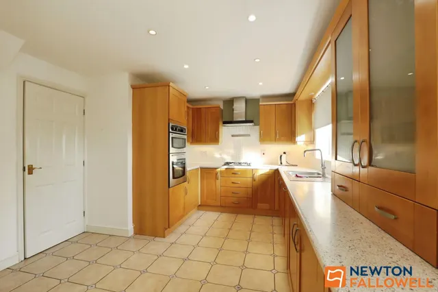 Lindisfarne Way, Grantham, NG31, photo 3