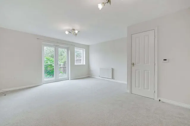 Photo 3 — Joyford Passage, Cheltenham, Gloucestershire, GL52 5GD