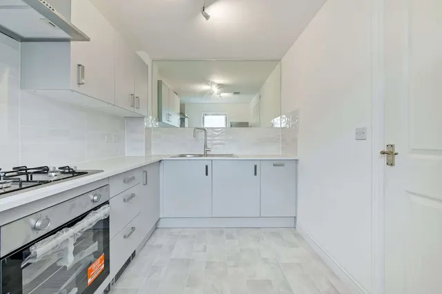 Photo 2 — Joyford Passage, Cheltenham, Gloucestershire, GL52 5GD
