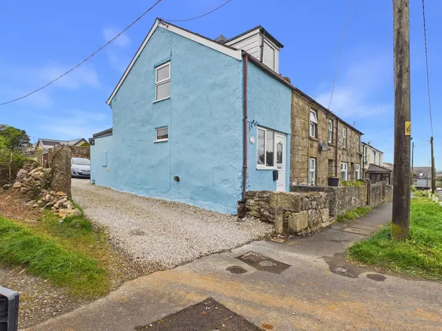 Canonstown, Hayle, photo 1