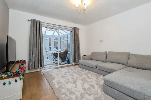 Photo 3 — Southfield Close, Dukinfield, Greater Manchester, SK16