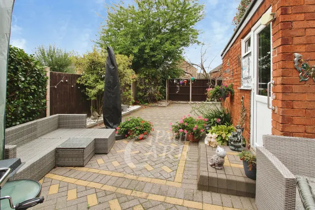 Clarendon Road, Walsall, WS4, photo 2
