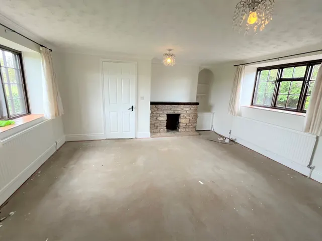 Southwick, Trowbridge, photo 3