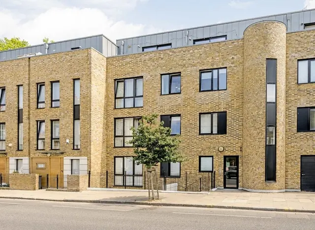 Liverpool Road, Islington, N1, photo 1