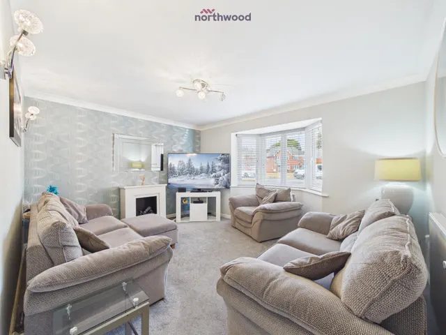 Alyn Road, Wrexham, LL11, photo 3