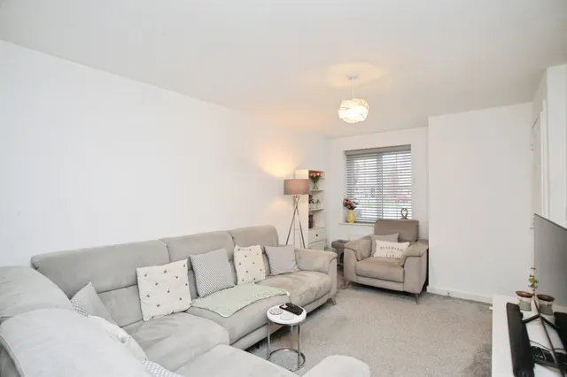 Caesar Drive, Nuneaton, CV11, photo 2