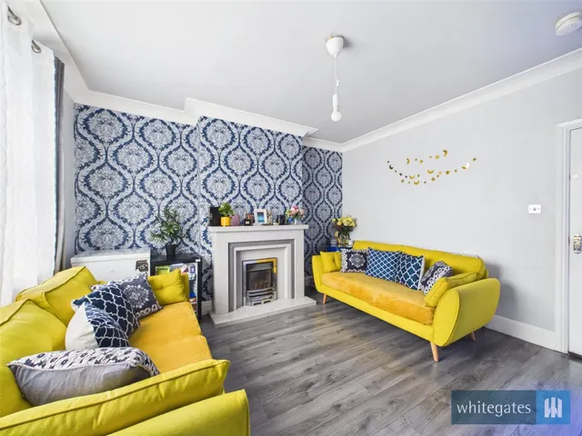 Deneside Mount, Bradford, BD5, photo 2