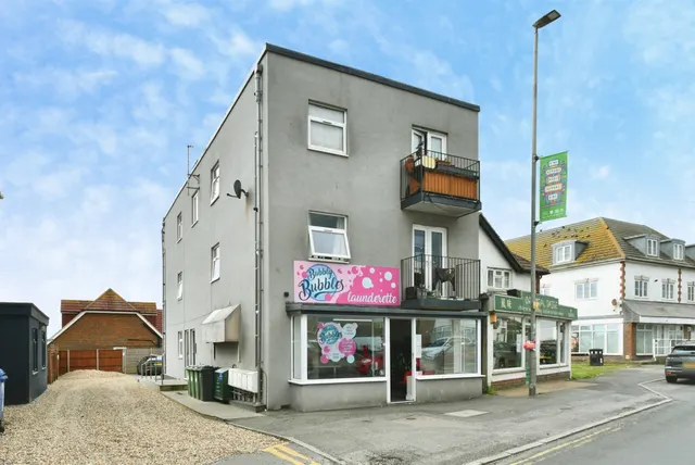 South Coast Road, Peacehaven, photo 1