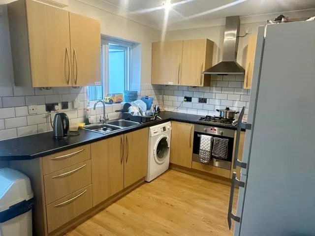 Photo 2 — Eagle Way, Hampton Vale, Peterborough, PE7 8EL