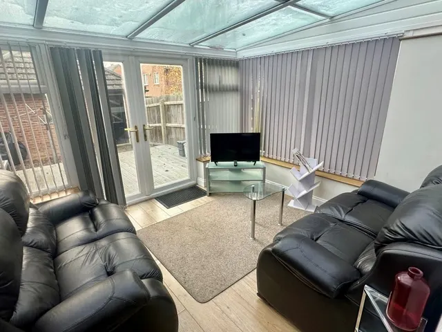 Photo 3 — Eagle Way, Hampton Vale, Peterborough, PE7 8EL