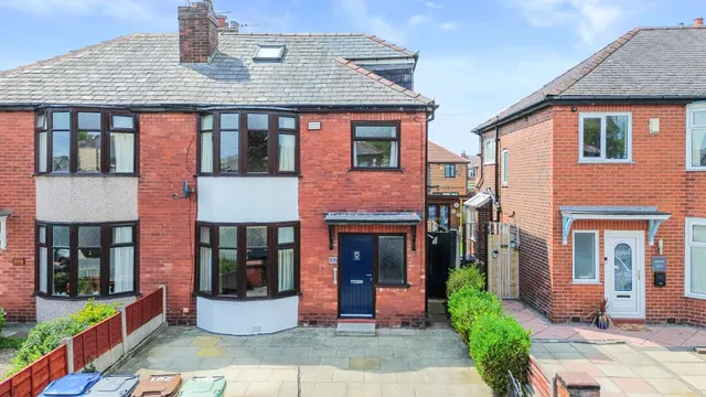 Charles Street, Leigh, Leigh, WN7 1PP, photo 1