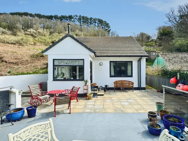 Millendreath, Looe, PL13, photo 1