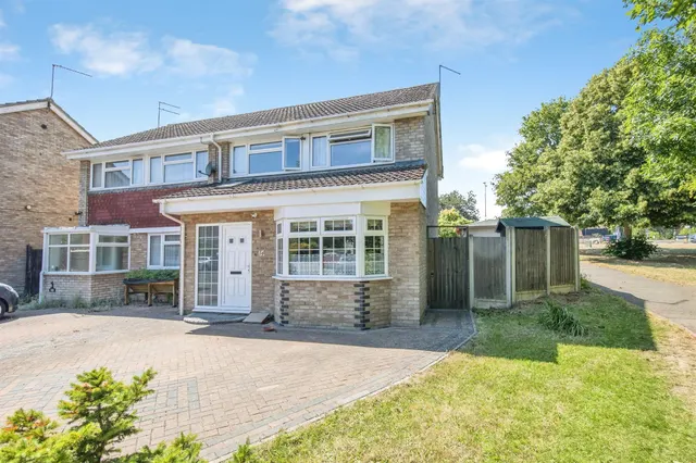 Arden Close, St Johns, COLCHESTER, photo 1