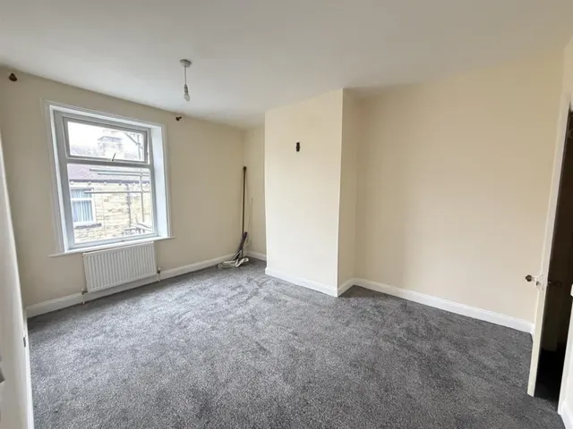 Agnes Street, BD20, photo 2