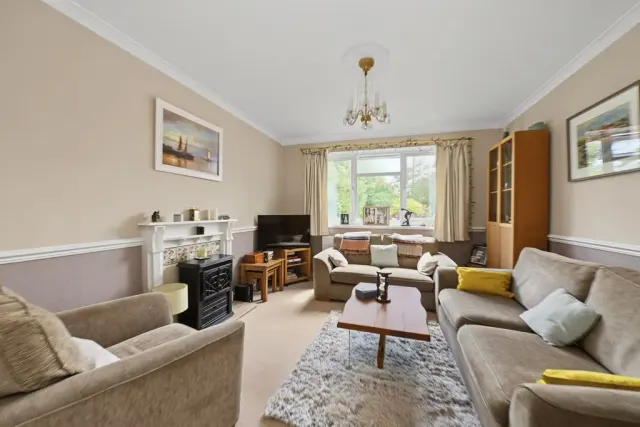 Photo 3 — Lower Icknield Way, Marsworth, Buckinghamshire, HP23 4LN