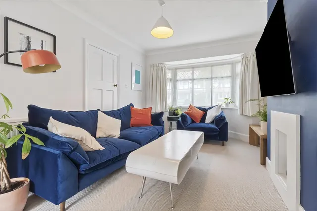 Downlands Avenue, Worthing, photo 3