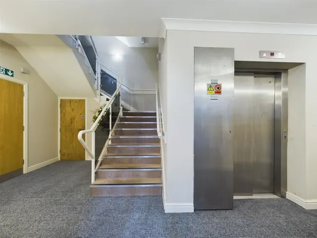 Photo 3 — Venables Court, Venables Way