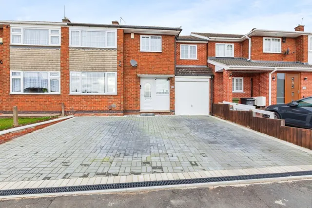Dovedale Road, Thurmaston, LE4, photo 1