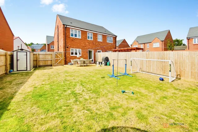 St. James Close, Ratby, LE6, photo 2